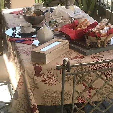 Attico Palazzo Giustiniani Bed & Breakfast *